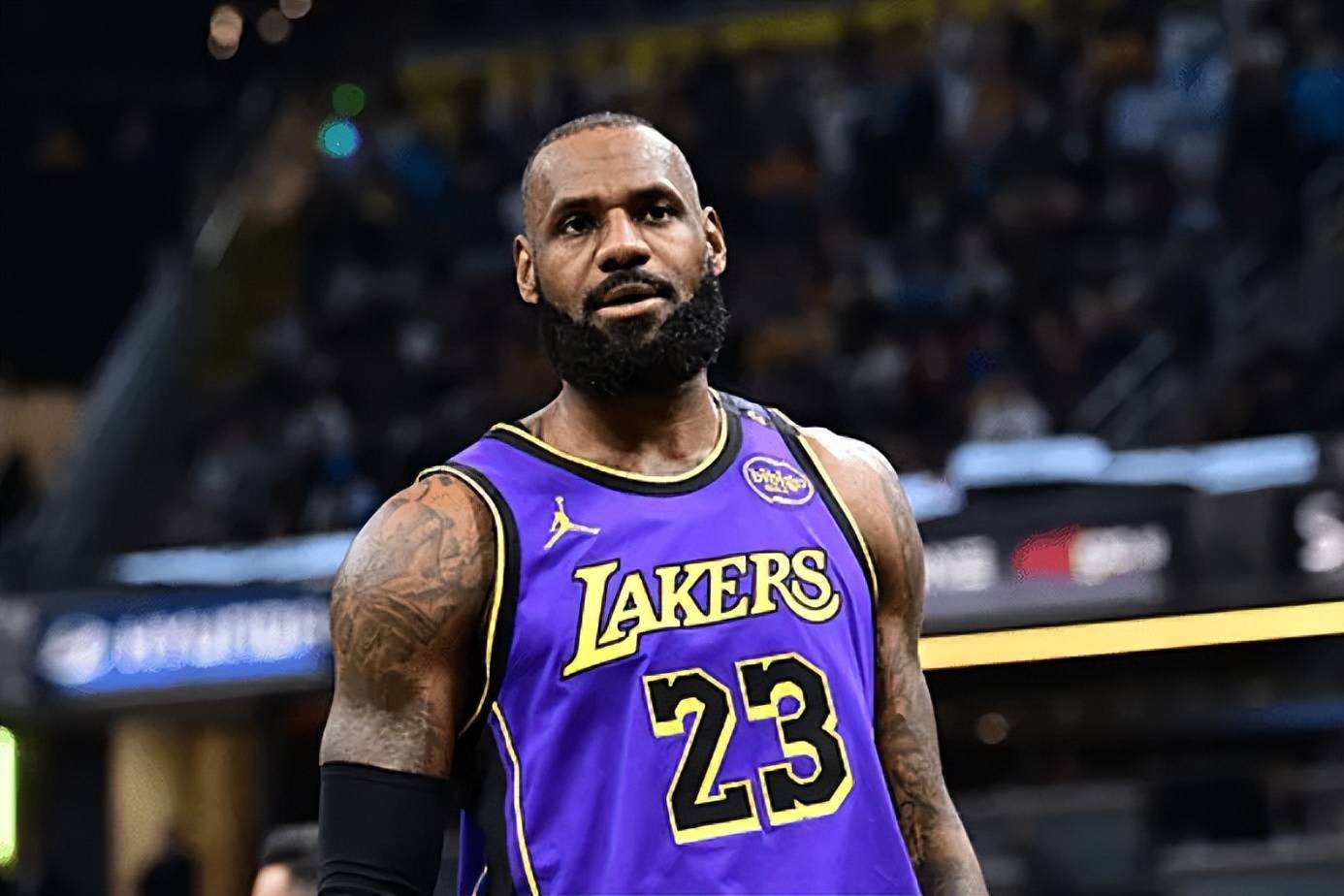 九游娱乐官网-詹姆斯新造型